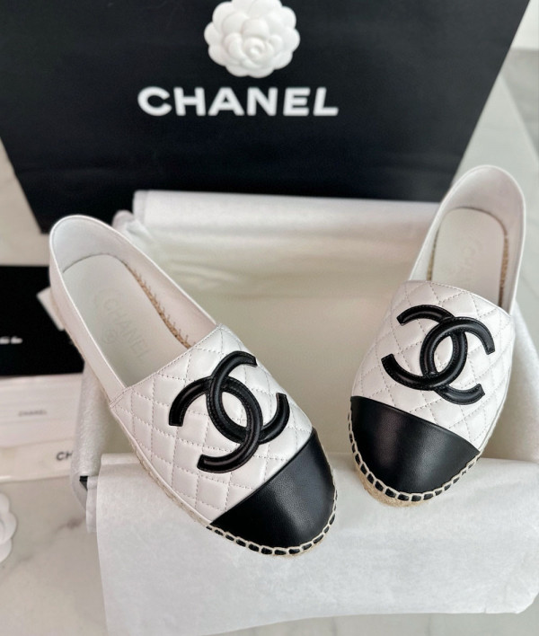 [CHANEL]샤넬 24K SHOES 여성 신상 플랫슈즈 벨레리나 플랫신