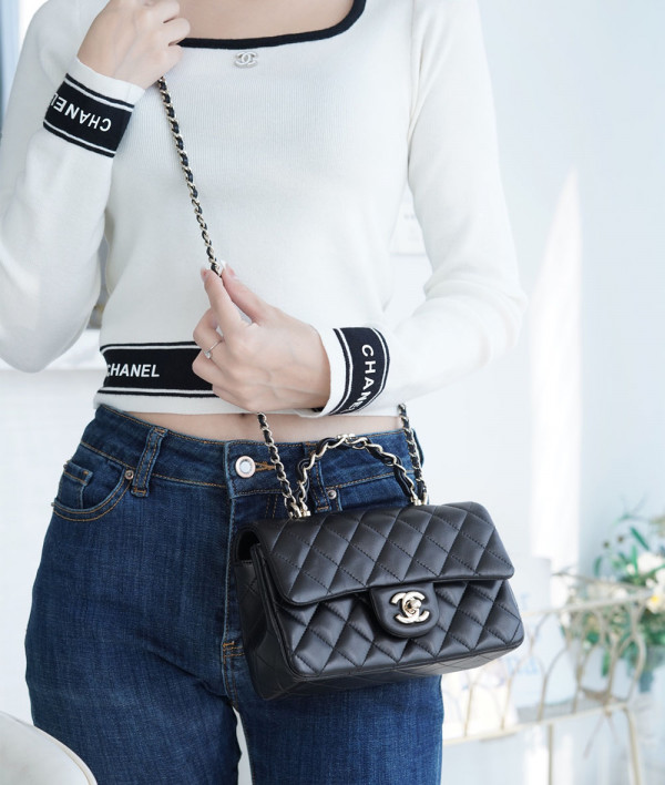 [CHANEL]샤넬23k cf coco handle bag 코코 cc 블랙 미니핸드백 팬더샵