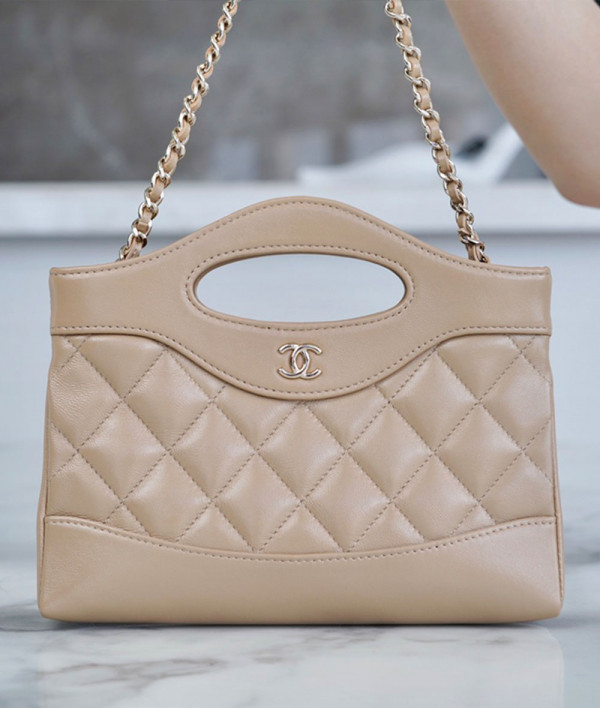 [CHANEL]샤넬 24s mini nana 31BAG 신상 여성 베이지 나노백 빈티지 토트백 팬더샵 가방