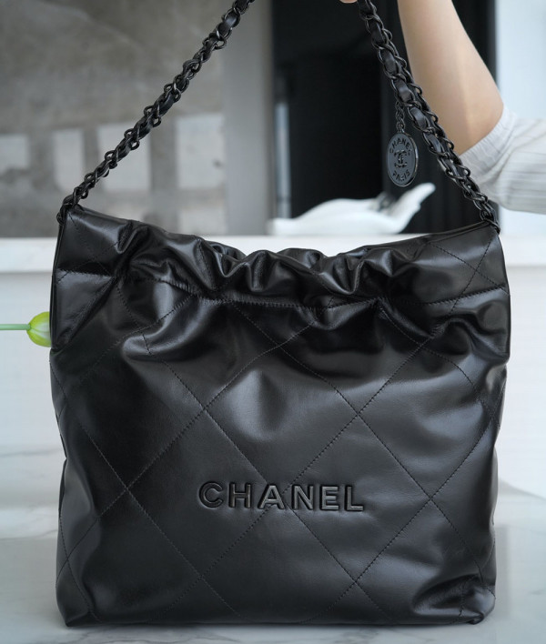 [CHANEL]샤넬 22K 스몰 22bag 호보백 블랙 체인백 (미러급 정품가죽) 핸드백 팬더샵가방