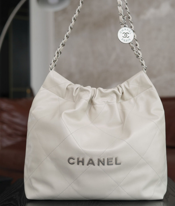 [CHANEL]샤넬 22P 스몰 22bag 호보백 그레이은장 체인백 (미러급 정품가죽) 핸드백 팬더샵가방