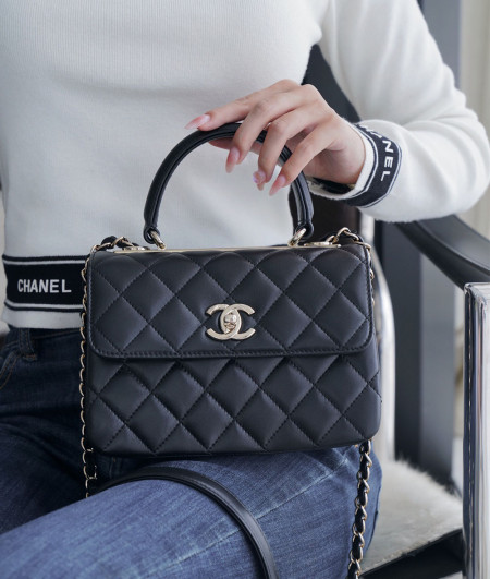 [CHANEL]샤넬 트렌드 24C MINI CC BAG 핸들백 (미러급 정품가죽) 코코 금장미니체인백 팬더샵가방