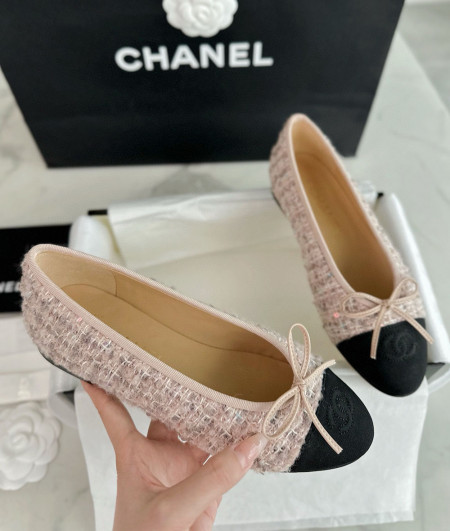 [CHANEL]샤넬24s shoes 클래식 빈티지 플랫슈즈 레전드 cc 로고 신상 발레리노로퍼 팬더샵신발