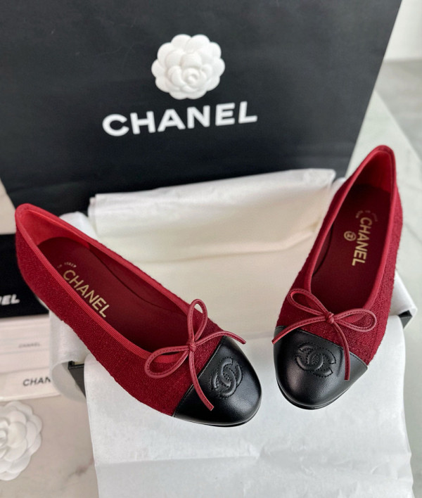 [CHANEL]샤넬24K shoes 미드힐 로퍼플랫 신상슈즈 프린티드 cc로고 레드 플랫 팬더샵 신발