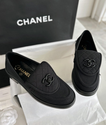 [CHANEL]샤넬24S SHOES 신상 로퍼플랫슈즈 여성패션로퍼신발 올블랙CC로고 팬더샵신