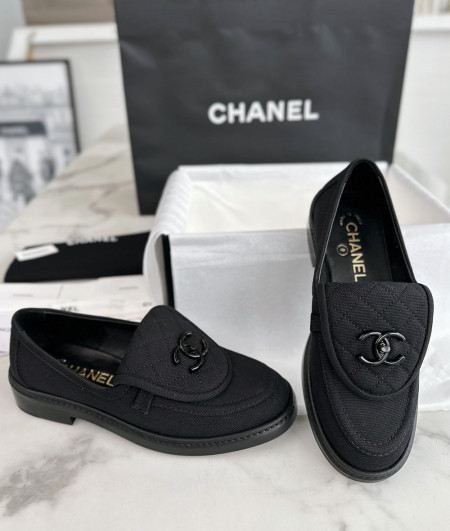 [CHANEL]샤넬24S SHOES 신상 로퍼플랫슈즈 여성패션로퍼신발 올블랙CC로고 팬더샵신