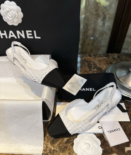 [CHANEL]샤넬23K SHOES 여성미드힐 로퍼플랫 신상슈즈 프린티드 cc 패션플랫 팬더샵 신발