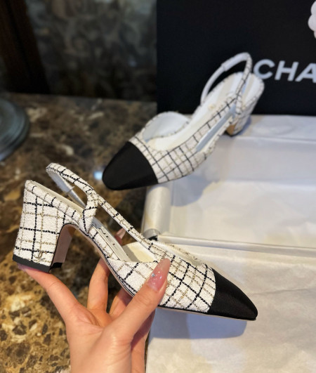 [CHANEL]샤넬23K SHOES 여성힐 체크 패션힐 신상슈즈 프린티드 cc 정장힐펌프스 팬더샵 신발